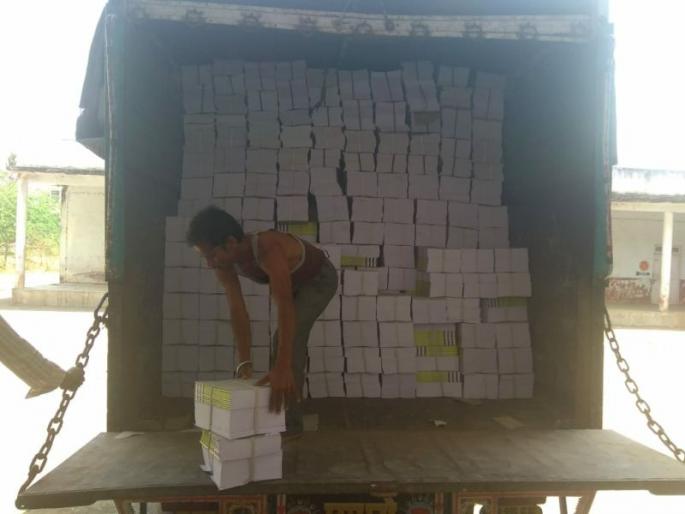 All the students will get books on the first day | सर्वच विद्यार्थ्यांना पहिल्या दिवशी मिळणार पुस्तके All the students will get books on the first day | सर्वच विद्यार्थ्यांना पहिल्या दिवशी मिळणार पुस्तके