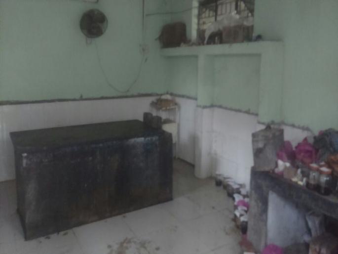 Chalisgaon taluka's health department vacant post | चाळीसगाव तालुक्यात आरोग्य विभागच ‘सलाईनवर’ Chalisgaon taluka's health department vacant post | चाळीसगाव तालुक्यात आरोग्य विभागच ‘सलाईनवर’