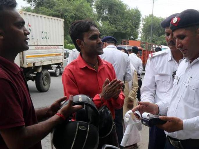 Motor Vehicle Act: Opposed to increased penalties? Then look at these numbers! | Motor Vehicle Act: वाढलेल्या दंडाला-शिक्षेला विरोध आहे?; मग हे आकडे पाहाच! Motor Vehicle Act: Opposed to increased penalties? Then look at these numbers! | Motor Vehicle Act: वाढलेल्या दंडाला-शिक्षेला विरोध आहे?; मग हे आकडे पाहाच!