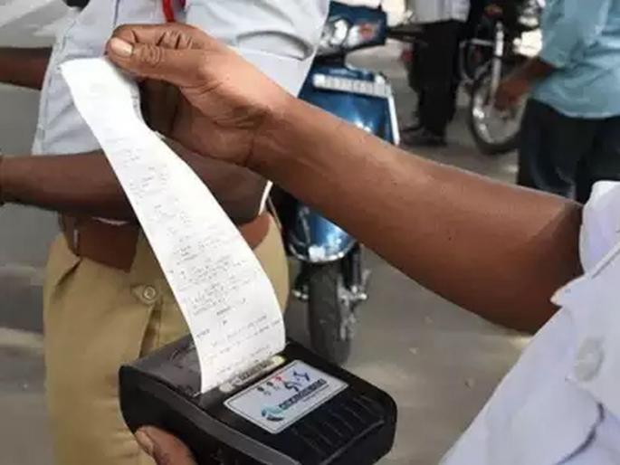 Delhi Truck Driver Flees With 1 Lakh Given By Owner For rto Challan | दंडाची रक्कम घेऊन ट्रक चालक फरार झाला अन्... Delhi Truck Driver Flees With 1 Lakh Given By Owner For rto Challan | दंडाची रक्कम घेऊन ट्रक चालक फरार झाला अन्...