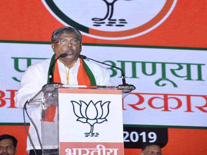 'EVM is not due to deprived leadership; But won by power chief ' | 'ईव्हीएम, वंचित आघाडीमुळे नाही; तर बुथप्रमुखांमुळे जिंकलो' 'EVM is not due to deprived leadership; But won by power chief ' | 'ईव्हीएम, वंचित आघाडीमुळे नाही; तर बुथप्रमुखांमुळे जिंकलो'