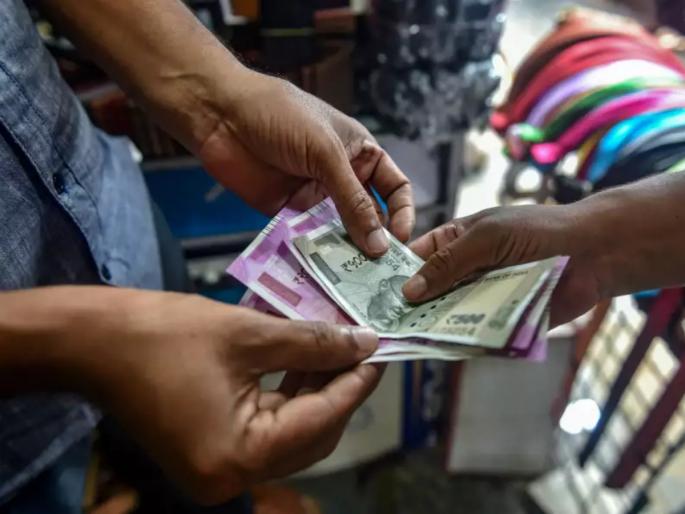 ChanakyaNiti: If you seek help from 'these' three types of people, you will be in debt for the rest of your life! | ChanakyaNiti: 'या' तीन प्रकारच्या लोकांकडून मदत घ्याल तर आयुष्यभर कर्जबाजारी राहाल! ChanakyaNiti: If you seek help from 'these' three types of people, you will be in debt for the rest of your life! | ChanakyaNiti: 'या' तीन प्रकारच्या लोकांकडून मदत घ्याल तर आयुष्यभर कर्जबाजारी राहाल!