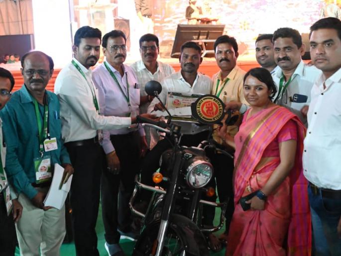 new hall of agricultural development was opened for the first time in the district through chanda agro | ‘चांदा ॲग्रो’च्या माध्यमातून जिल्ह्यात प्रथमच उघडले कृषी विकासाचे नवे दालन new hall of agricultural development was opened for the first time in the district through chanda agro | ‘चांदा ॲग्रो’च्या माध्यमातून जिल्ह्यात प्रथमच उघडले कृषी विकासाचे नवे दालन