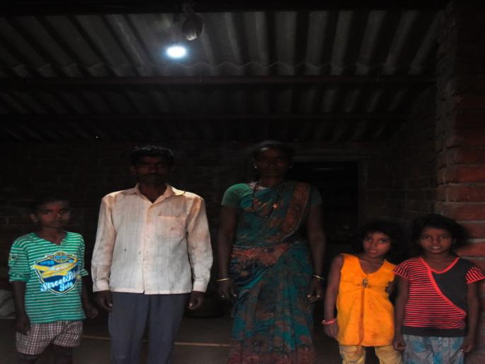 Highlighting houses in hyper-premier areas | अतिदूर्गम भागातील घरे उजळली लख्ख प्रकाशाने