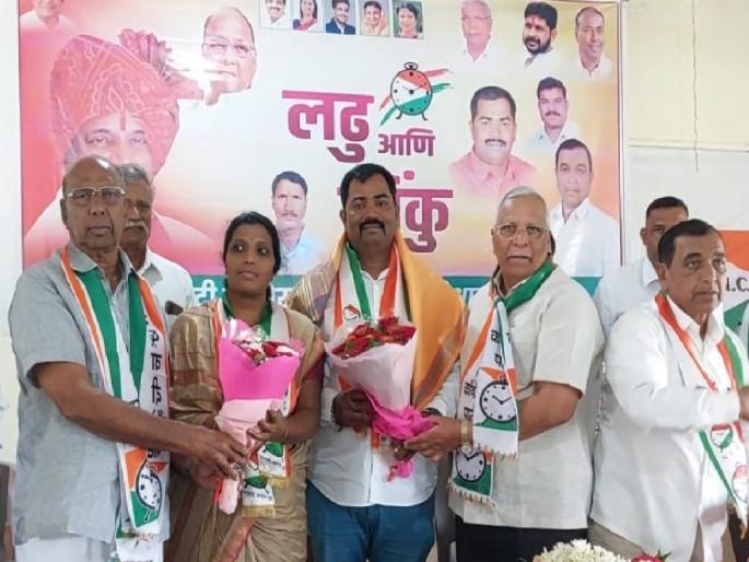 BJP Sarpanch of Kudnoor Gram Panchayat in NCP Kolhapur District | आपसांतील मतभेद बाजूला ठेवून राजेश पाटील यांना धडा शिकवा - व्ही. बी. पाटील यांचे आवाहन 