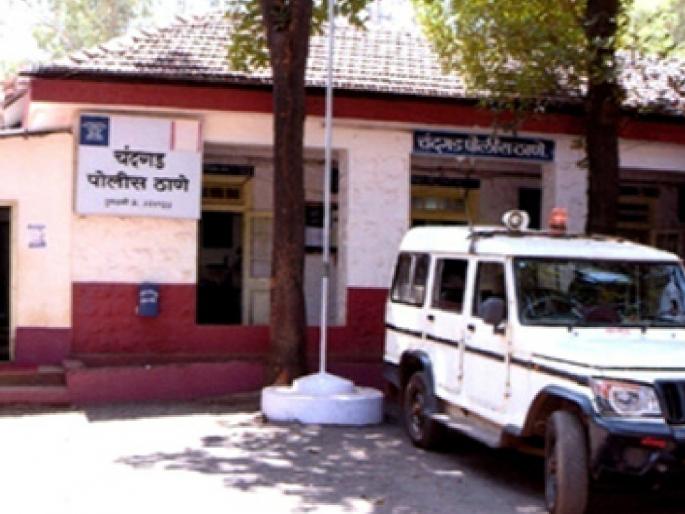 Attempt to abduct two girls by seducing them on Instagram, Chandgad police have alerted them and arrested them | Kolhapur: इन्स्टाग्रामवरून फूस लावून दोन मुलींना पळविण्याचा प्रयत्न, चंदगड पोलिसांच्या सतर्कतेने दोघे अटकेत Attempt to abduct two girls by seducing them on Instagram, Chandgad police have alerted them and arrested them | Kolhapur: इन्स्टाग्रामवरून फूस लावून दोन मुलींना पळविण्याचा प्रयत्न, चंदगड पोलिसांच्या सतर्कतेने दोघे अटकेत