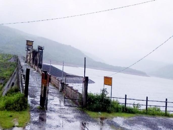 Chandoli dam has been in darkness for four months, power lines are off | सांगलीतील चांदोली धरण चार महिन्यांपासून अंधारात, वीजवाहिनी बंद Chandoli dam has been in darkness for four months, power lines are off | सांगलीतील चांदोली धरण चार महिन्यांपासून अंधारात, वीजवाहिनी बंद