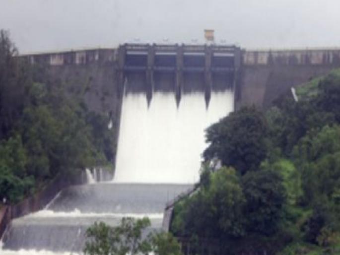 Discharge from Chandoli dam increased, flood situation remains | चांदोली धरणातून विसर्ग वाढवला, पूरस्थिती कायम Discharge from Chandoli dam increased, flood situation remains | चांदोली धरणातून विसर्ग वाढवला, पूरस्थिती कायम