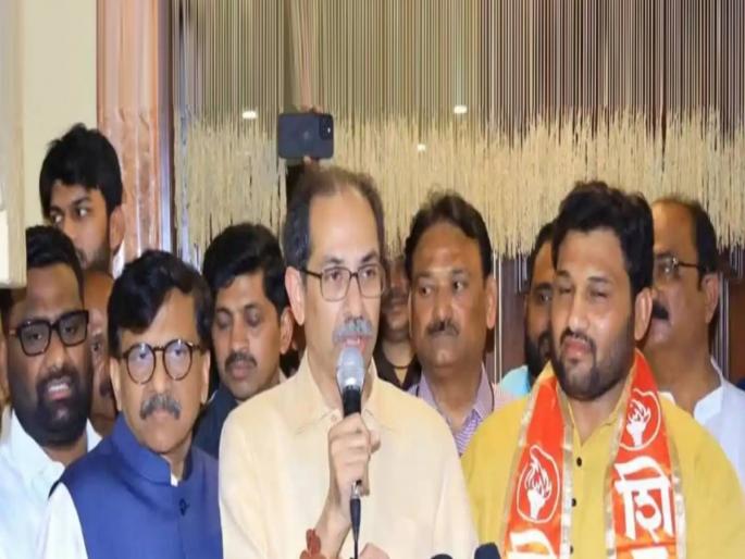 sangali lok sabha seat I got a call from Uddhav Thackeray Chandrahar Patil told the details of the discussion | मला रात्री उद्धव ठाकरेंचा फोन आला आणि...; चंद्रहार पाटलांनी सांगितला चर्चेचा तपशील sangali lok sabha seat I got a call from Uddhav Thackeray Chandrahar Patil told the details of the discussion | मला रात्री उद्धव ठाकरेंचा फोन आला आणि...; चंद्रहार पाटलांनी सांगितला चर्चेचा तपशील