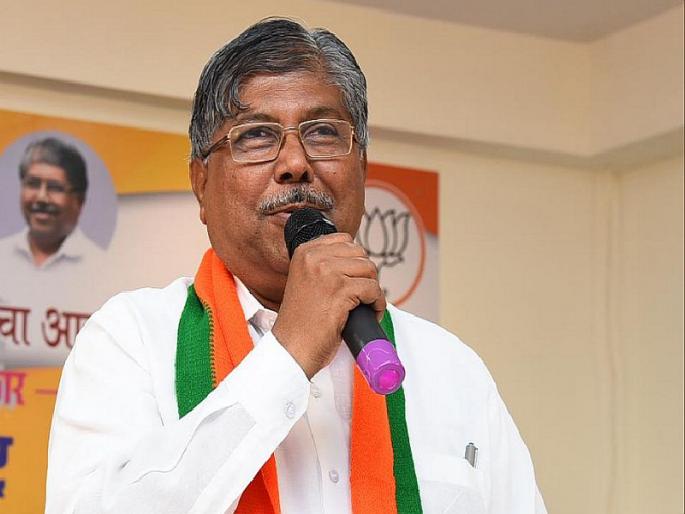 Maharashtra Election 2019 :Tell us what went wrong; Chandrakant Patil questions Kolhapurkar | आमचं काय चुकलं, जनतेनं सांगावं; चंद्रकांत पाटलांचा कोल्हापूरकरांना सवाल Maharashtra Election 2019 :Tell us what went wrong; Chandrakant Patil questions Kolhapurkar | आमचं काय चुकलं, जनतेनं सांगावं; चंद्रकांत पाटलांचा कोल्हापूरकरांना सवाल