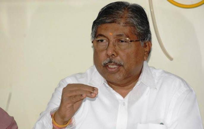 Nawab Malik should not lie without any reason, says MLA Chandrakant Patil | नवाब मलिक यांनी विनाकारण खोटं बोलू नये, आमदार चंद्रकांत पाटील यांचा टोला