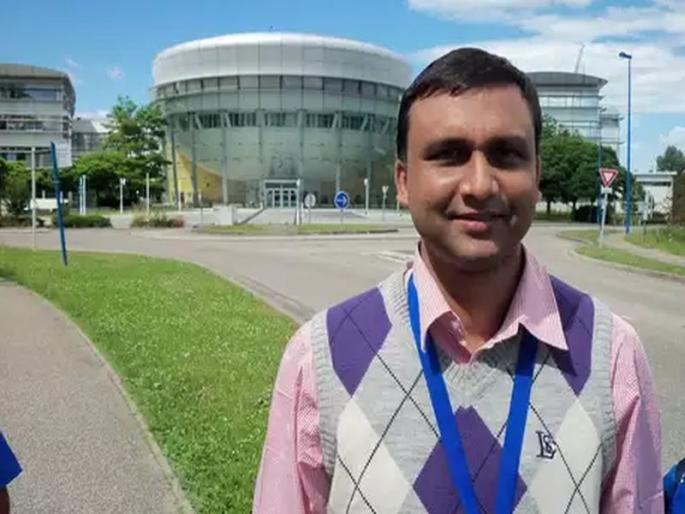 chandrakanta the bengal farmers moon child who is key scientist in chandrayaan 2 mission | Chandrayaan-2: 'जय किसान, जय विज्ञान'... चांद्रयान-२ मोहिमेत शेतकरी पुत्राची मोलाची कामगिरी chandrakanta the bengal farmers moon child who is key scientist in chandrayaan 2 mission | Chandrayaan-2: 'जय किसान, जय विज्ञान'... चांद्रयान-२ मोहिमेत शेतकरी पुत्राची मोलाची कामगिरी