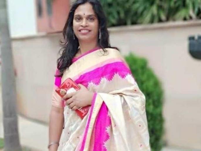 Telangana transgender candidate Chandramukhi Muvvala goes missing | तेलंगणातील पहिला तृतीयपंथी उमेदवार बेपत्ता, मतदार संघात खळबळ Telangana transgender candidate Chandramukhi Muvvala goes missing | तेलंगणातील पहिला तृतीयपंथी उमेदवार बेपत्ता, मतदार संघात खळबळ