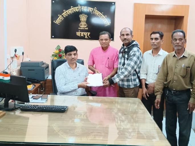 A men's commission should be on the lines of a women's commission Bharatiya Parivar Bhachu Sangathan started the fight | महिला आयोगाच्या धर्तीवर पुरुष आयोग हवा; भारतीय परिवार बचाव संघटनेने सुरू केला लढा  A men's commission should be on the lines of a women's commission Bharatiya Parivar Bhachu Sangathan started the fight | महिला आयोगाच्या धर्तीवर पुरुष आयोग हवा; भारतीय परिवार बचाव संघटनेने सुरू केला लढा