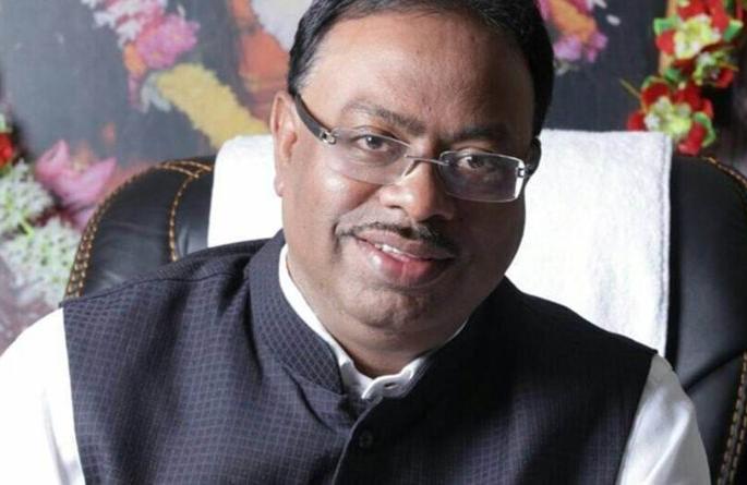 Sanction for four-lane road in Kamathi Cantonment area | कामठी कॅन्टोनमेंट परिसरातील रखडलेल्या चार पदरी रस्त्याला मंजुरी Sanction for four-lane road in Kamathi Cantonment area | कामठी कॅन्टोनमेंट परिसरातील रखडलेल्या चार पदरी रस्त्याला मंजुरी