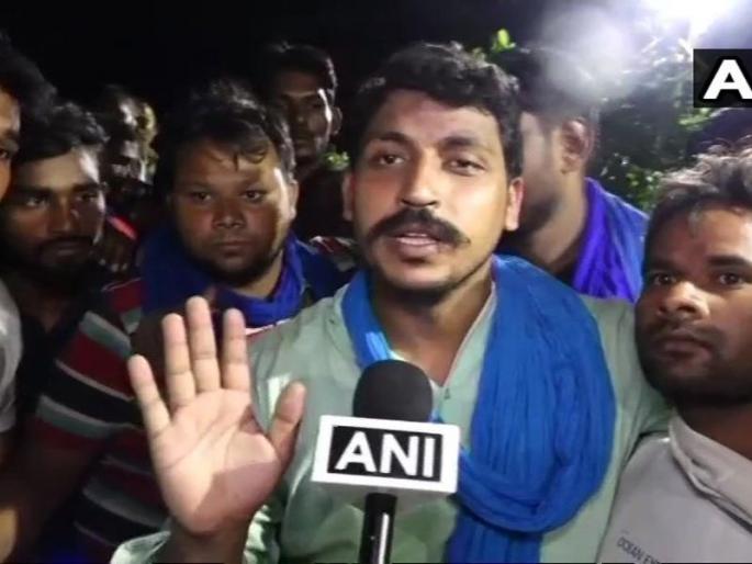 Bhim Army chief Chandrasekhar detained by Hyderabad police | भीम आर्मी प्रमुख चंद्रशेखर हैदराबाद पोलिसांच्या ताब्यात Bhim Army chief Chandrasekhar detained by Hyderabad police | भीम आर्मी प्रमुख चंद्रशेखर हैदराबाद पोलिसांच्या ताब्यात