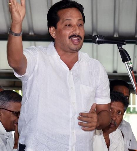 Kolhapur: If you take a saw, then you will reply by answering: Chandradeep hell, rebuk | कोल्हापूर : आरे केले, तर कारेने उत्तर देऊ : चंद्रदीप नरके, दडपण झुगारून सभेला या