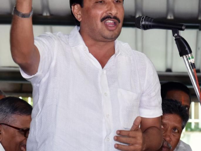 Kolhapur: Increase the income limit of pension plans: Chandradep hell | कोल्हापूर : पेन्शन योजनांची उत्पन्नाची मर्यादा वाढवा : चंद्रदीप नरके Kolhapur: Increase the income limit of pension plans: Chandradep hell | कोल्हापूर : पेन्शन योजनांची उत्पन्नाची मर्यादा वाढवा : चंद्रदीप नरके