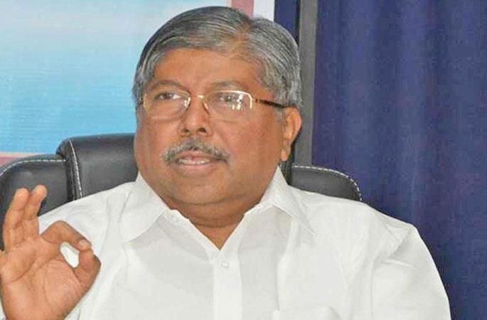Government did not come because of unity: Chandrakant Patil | एकोप्याने वागलो नाही म्हणून सरकार आले नाही : चंद्रकांत पाटील Government did not come because of unity: Chandrakant Patil | एकोप्याने वागलो नाही म्हणून सरकार आले नाही : चंद्रकांत पाटील