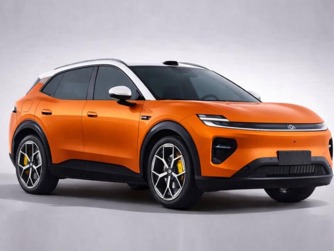 Now there is no tension even if a tire bursts while traveling new Changan Nevo Q06 electric SUV is hotly debated The features are also amazing | आता प्रवासावेळी टायर फाटलं तरी टेन्शन नाही...! या नव्या SUV ची जोरदार चर्चा; फीचर्सही भन्नाट Now there is no tension even if a tire bursts while traveling new Changan Nevo Q06 electric SUV is hotly debated The features are also amazing | आता प्रवासावेळी टायर फाटलं तरी टेन्शन नाही...! या नव्या SUV ची जोरदार चर्चा; फीचर्सही भन्नाट