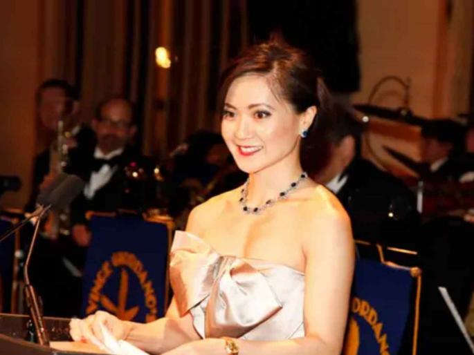 us senate mitch mcconnell sister in law billionaire angela chao died after tesla car drowned in pond texas | टेस्ला कार तलावात बुडून झाला होता अब्जाधीश महिलेचा मृत्यू, आता झाला महत्त्वाचा खुलासा us senate mitch mcconnell sister in law billionaire angela chao died after tesla car drowned in pond texas | टेस्ला कार तलावात बुडून झाला होता अब्जाधीश महिलेचा मृत्यू, आता झाला महत्त्वाचा खुलासा