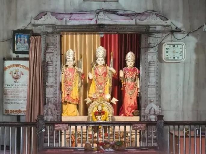bell stolen from historical Shri Ram temple at Chaphal in Satara, one arrested | साताऱ्यातील चाफळच्या ऐतिहासिक श्रीराम मंदिरातील घंटेची चोरी, एकजण ताब्यात  bell stolen from historical Shri Ram temple at Chaphal in Satara, one arrested | साताऱ्यातील चाफळच्या ऐतिहासिक श्रीराम मंदिरातील घंटेची चोरी, एकजण ताब्यात