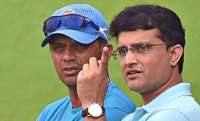Special meeting will be held between Sourav Ganguly and Rahul Dravid; We will discuss the future of these two bowlers | सौरव गांगुली आणि राहुल द्रविड यांच्यामध्ये होणार खास बैठक; 'या' दोन गोलंदाजांच्या भविष्यावर करणार चर्चा