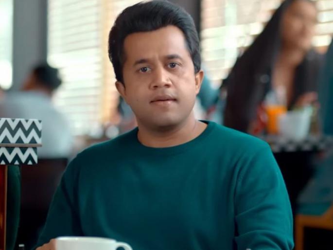 '3 Idiots' fame Omi Vaidya's amazing Marathi in 'Aaichya Gavat Marathit Bol' movie | '३ इडियट्स' फेम ओमी वैद्यची भन्नाट मराठी, 'आईच्या गावात मराठीत बोल' सिनेमात '3 Idiots' fame Omi Vaidya's amazing Marathi in 'Aaichya Gavat Marathit Bol' movie | '३ इडियट्स' फेम ओमी वैद्यची भन्नाट मराठी, 'आईच्या गावात मराठीत बोल' सिनेमात