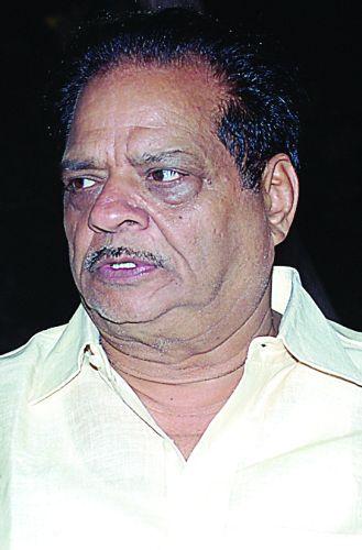Satish Chaturvedi's suspension canceled | सतिश चतुर्वेदी यांचे निलंबन रद्द Satish Chaturvedi's suspension canceled | सतिश चतुर्वेदी यांचे निलंबन रद्द