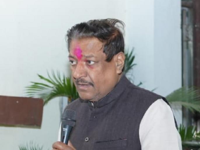 Suppressing the voice of the complainants is a dictatorship bigger than the British, Congress leader Prithviraj Chavan attack | तक्रारदारांचा आवाज दडपणे ही इंग्रजांपेक्षाही मोठी हुकूमशाही, पृथ्वीराज चव्हाण यांचा हल्लाबोल Suppressing the voice of the complainants is a dictatorship bigger than the British, Congress leader Prithviraj Chavan attack | तक्रारदारांचा आवाज दडपणे ही इंग्रजांपेक्षाही मोठी हुकूमशाही, पृथ्वीराज चव्हाण यांचा हल्लाबोल