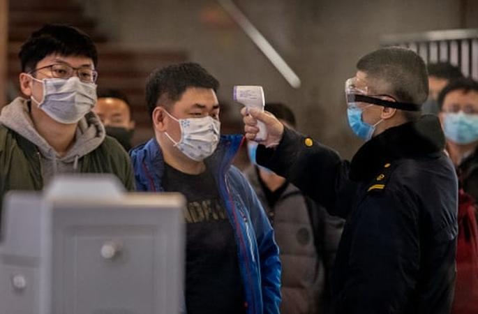 Six weeks later, a large number of new patients were found in China | चीनमध्ये सहा आठवड्यांनंतर मोठ्या संख्येने सापडले नवे रुग्ण Six weeks later, a large number of new patients were found in China | चीनमध्ये सहा आठवड्यांनंतर मोठ्या संख्येने सापडले नवे रुग्ण