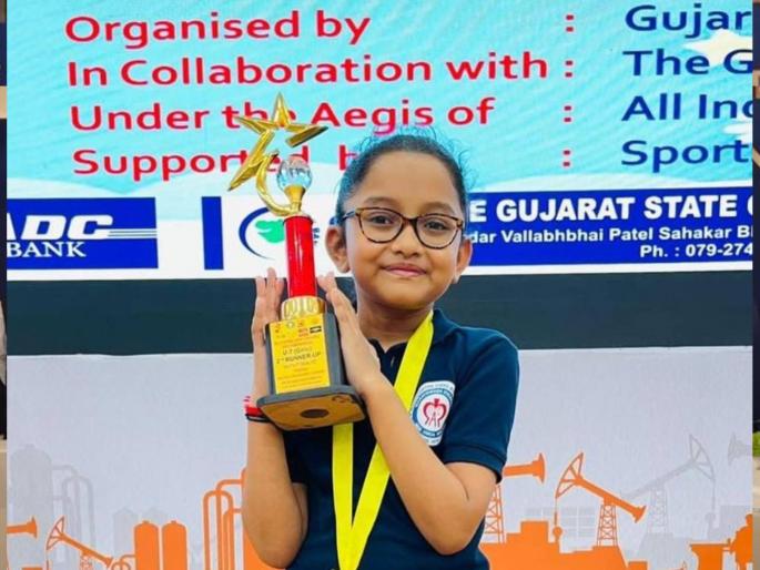 Mumbai's Tvesha Jain's won bronze medal in the National Chess Championship | मुंबईच्या त्वेशा जैनची उंच भरारी, राष्ट्रीय बुद्धिबळ स्पर्धेत कांस्यपदक Mumbai's Tvesha Jain's won bronze medal in the National Chess Championship | मुंबईच्या त्वेशा जैनची उंच भरारी, राष्ट्रीय बुद्धिबळ स्पर्धेत कांस्यपदक