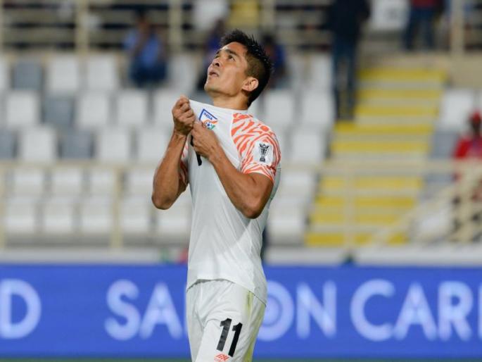 An emotional apeall of Indian football team captain Sunil Chhetri | लिओनेल मेस्सीचा विक्रम मोडणाऱ्या सुनील छेत्रीची भावनिक साद... An emotional apeall of Indian football team captain Sunil Chhetri | लिओनेल मेस्सीचा विक्रम मोडणाऱ्या सुनील छेत्रीची भावनिक साद...