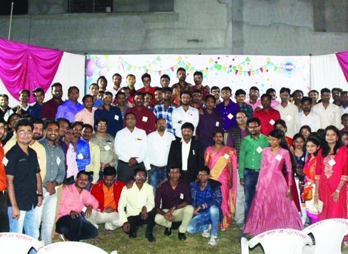 Meetings of former students of Anuradha Engineering, Chikhli | चिखलीच्या अनुराधा अभियांत्रिकीच्या माजी विद्यार्थ्यांचा मेळावा Meetings of former students of Anuradha Engineering, Chikhli | चिखलीच्या अनुराधा अभियांत्रिकीच्या माजी विद्यार्थ्यांचा मेळावा