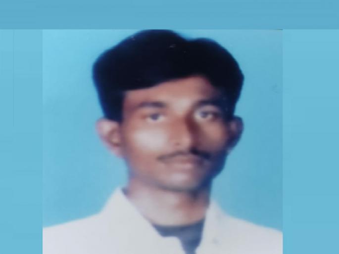 A young man committed suicide by jumping into a well under the influence of alcohol in Chikodi | दारूच्या नशेत विहिरीत उडी घेऊन तरुणाची आत्महत्या A young man committed suicide by jumping into a well under the influence of alcohol in Chikodi | दारूच्या नशेत विहिरीत उडी घेऊन तरुणाची आत्महत्या