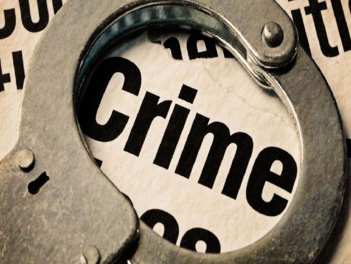 Controversy between Cousin regarding farm cousin attacked with a knife | शेतीचा वादातून चुलत भावाने केला चाकूने हल्ला Controversy between Cousin regarding farm cousin attacked with a knife | शेतीचा वादातून चुलत भावाने केला चाकूने हल्ला