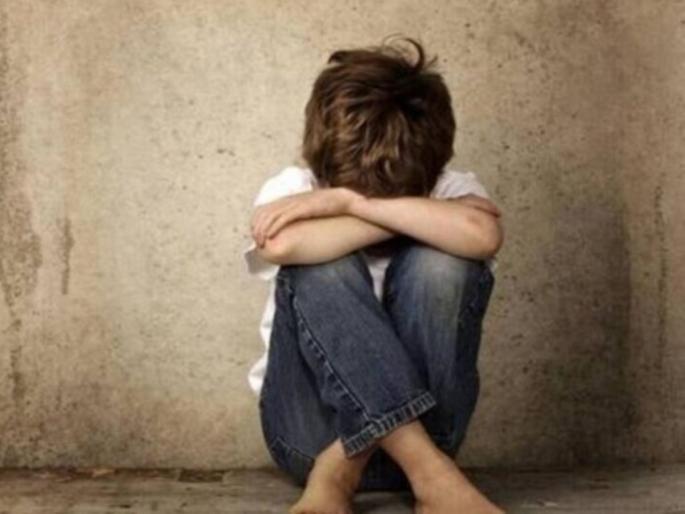 up beaten with sticks locked in toilet for 3 days crying innocent children told story of stepfathers | "काठीने मारहाण, ३ दिवस टॉयलेटमध्ये बंद"; सावत्र बाप झाला हैवान, चिमुकल्यांनी मांडली व्यथा up beaten with sticks locked in toilet for 3 days crying innocent children told story of stepfathers | "काठीने मारहाण, ३ दिवस टॉयलेटमध्ये बंद"; सावत्र बाप झाला हैवान, चिमुकल्यांनी मांडली व्यथा