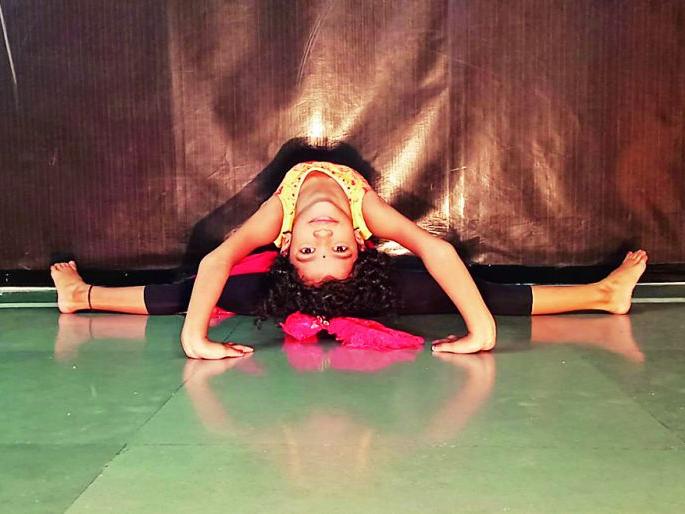 Minor Girl ! But, the thrill of her dance surprised everyone | चिमुकली ! पण, तिच्या नृत्याचा थरार सर्वांना करतो अचंबित