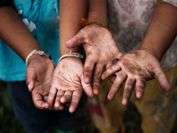 UP, the exploitation of Bengali children, 72 children were rescued by the Mumbai police in eight months | यूपी, बंगाली चिमुरड्यांच्या पिळवणुकीला चाप, आठ महिन्यांत ७२ मुलांची मुंबई पोलिसांनी केली सुटका UP, the exploitation of Bengali children, 72 children were rescued by the Mumbai police in eight months | यूपी, बंगाली चिमुरड्यांच्या पिळवणुकीला चाप, आठ महिन्यांत ७२ मुलांची मुंबई पोलिसांनी केली सुटका