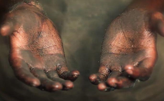 Release of child laborer bought for Rs 4,000 | ४ हजारांत खरेदी केलेल्या बालकामगाराची सुटका 