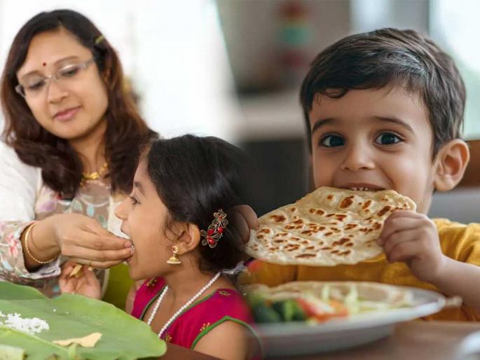 Is chapati or bhakri better for children’s daily diet What should kids eat for healthy growth chapati or bhakri | लहान मुलांसाठी चपाती चांगली की भाकरी? डॉक्टरांचा सल्ला- मुलांच्या वाढीसाठी काय जास्त चांगलं..
