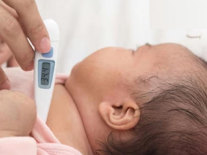 A five month old child from Ratnagiri district died on the way to Kolhapur for treatment due to fever | बालकाला ताप आला, उपचारांसाठी घेऊन जात असताना वाटेतच मृत्यू झाला; रत्नागिरी जिल्ह्यातील दुर्दैवी घटना