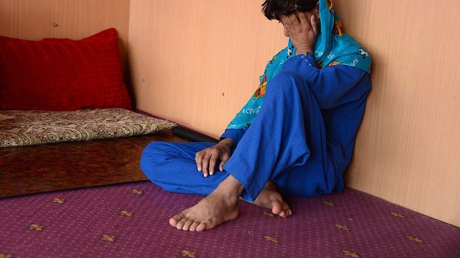 The schoolgirl forced the child to have sex | "तिने माझ्या मुलाला शरीरसंबंध ठेवण्यास भाग पाडलं होss"; आईची तक्रार