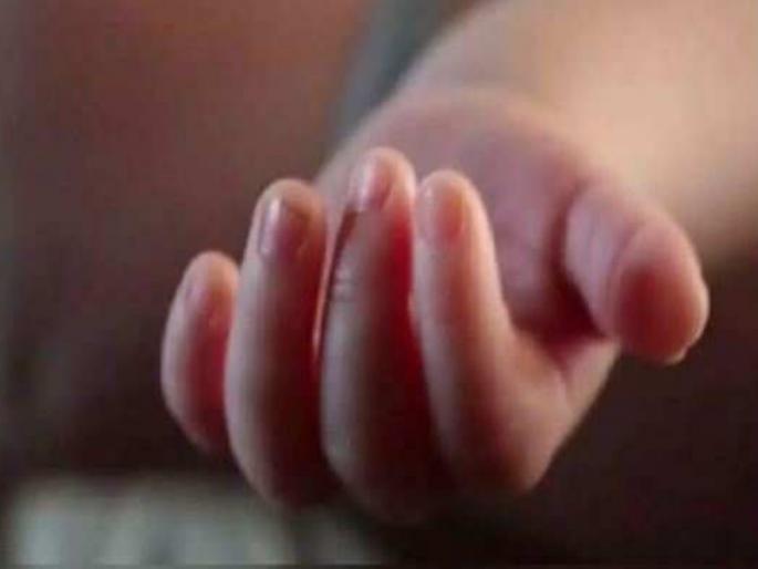 Sat strangled while playing by the curtains; 8-year-old Chimukali dies | पडद्याचा झोपाळा करून खेळताना बसला गळफास; ८ वर्षीय चिमुकलीचा मृत्यू