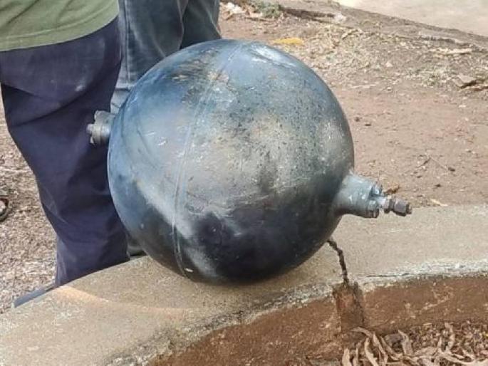 'Those' fragments from the sky are Chinese satellites, Israel reveals | आकाशातून काेसळलेले ‘ते’ तुकडे चिनी उपग्रहाचे, इस्राेचा खुलासा 'Those' fragments from the sky are Chinese satellites, Israel reveals | आकाशातून काेसळलेले ‘ते’ तुकडे चिनी उपग्रहाचे, इस्राेचा खुलासा