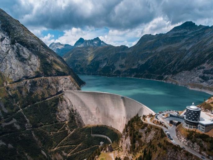 India will give a big competition to Dragon's Dam project! Modi government has prepared a $77 billion 'master plan' | ड्रॅगनच्या डॅम योजनेला भारत मोठी टक्कर देणार! मोदी सरकारनं तयार केला 77 बिलियन डॉलरचा 'मास्टर प्लॅन' India will give a big competition to Dragon's Dam project! Modi government has prepared a $77 billion 'master plan' | ड्रॅगनच्या डॅम योजनेला भारत मोठी टक्कर देणार! मोदी सरकारनं तयार केला 77 बिलियन डॉलरचा 'मास्टर प्लॅन'
