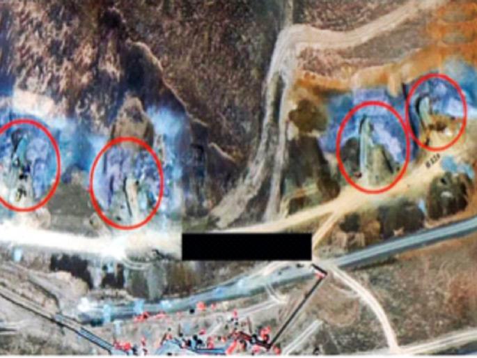 China is digging 11 tunnels to enter India, the country's security is in danger, Maxar's satellite images reveal the shocking reality on the border | भारतात घुसण्यासाठी चीन खोदतोय ११ बोगदे, देशाची सुरक्षा धोक्यात China is digging 11 tunnels to enter India, the country's security is in danger, Maxar's satellite images reveal the shocking reality on the border | भारतात घुसण्यासाठी चीन खोदतोय ११ बोगदे, देशाची सुरक्षा धोक्यात