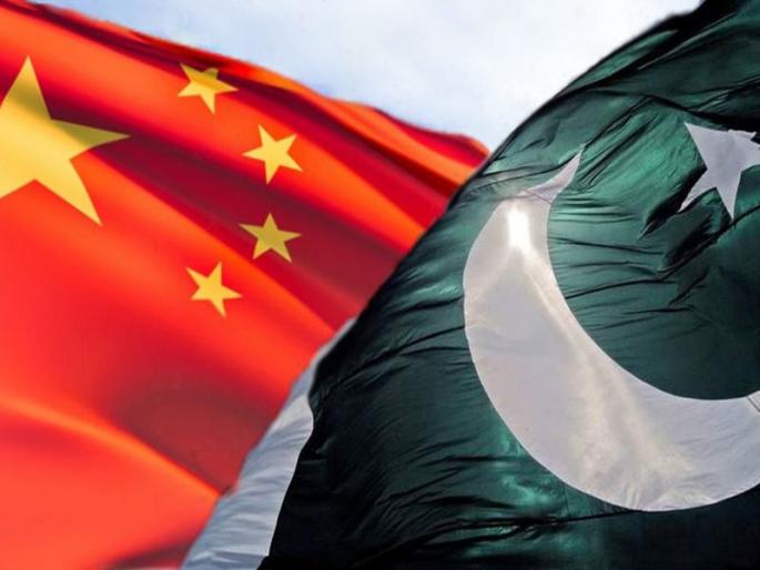 A new challenge to the China-Pakistan alliance, said Naval West Division Chief Ajendra Singh | चीन, पाकच्या युतीने नवे आव्हान, नौदल पश्चिम विभाग प्रमुख अजेंद्र सिंह यांनी व्यक्त केली चिंता A new challenge to the China-Pakistan alliance, said Naval West Division Chief Ajendra Singh | चीन, पाकच्या युतीने नवे आव्हान, नौदल पश्चिम विभाग प्रमुख अजेंद्र सिंह यांनी व्यक्त केली चिंता