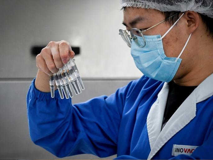 after india export ban china taking high price for sinopharm corona vaccine from sri lanka bangladesh | Corona Vaccine: भारताच्या लस निर्यातबंदीचा फटका; बांगलादेश, श्रीलंकेची चीनकडून दामदुपटीने लूट! after india export ban china taking high price for sinopharm corona vaccine from sri lanka bangladesh | Corona Vaccine: भारताच्या लस निर्यातबंदीचा फटका; बांगलादेश, श्रीलंकेची चीनकडून दामदुपटीने लूट!