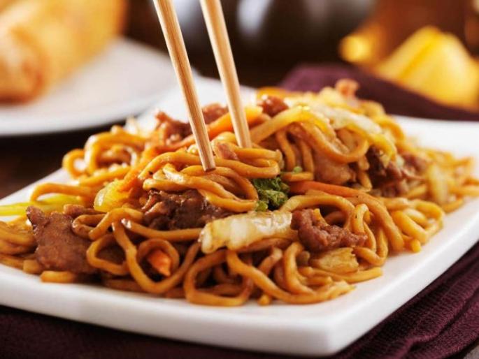 Coronavirus: Fear of 'Corona' in Chinese food | Coronavirus : ‘चायनिज’च्या खवय्यांमध्ये ‘कोरोना’ची भीती! Coronavirus: Fear of 'Corona' in Chinese food | Coronavirus : ‘चायनिज’च्या खवय्यांमध्ये ‘कोरोना’ची भीती!